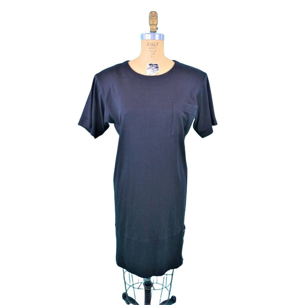 Vintage 1980s T-Shirt Dress Short Sleeve Chest Pocket Black Tee | W 36"